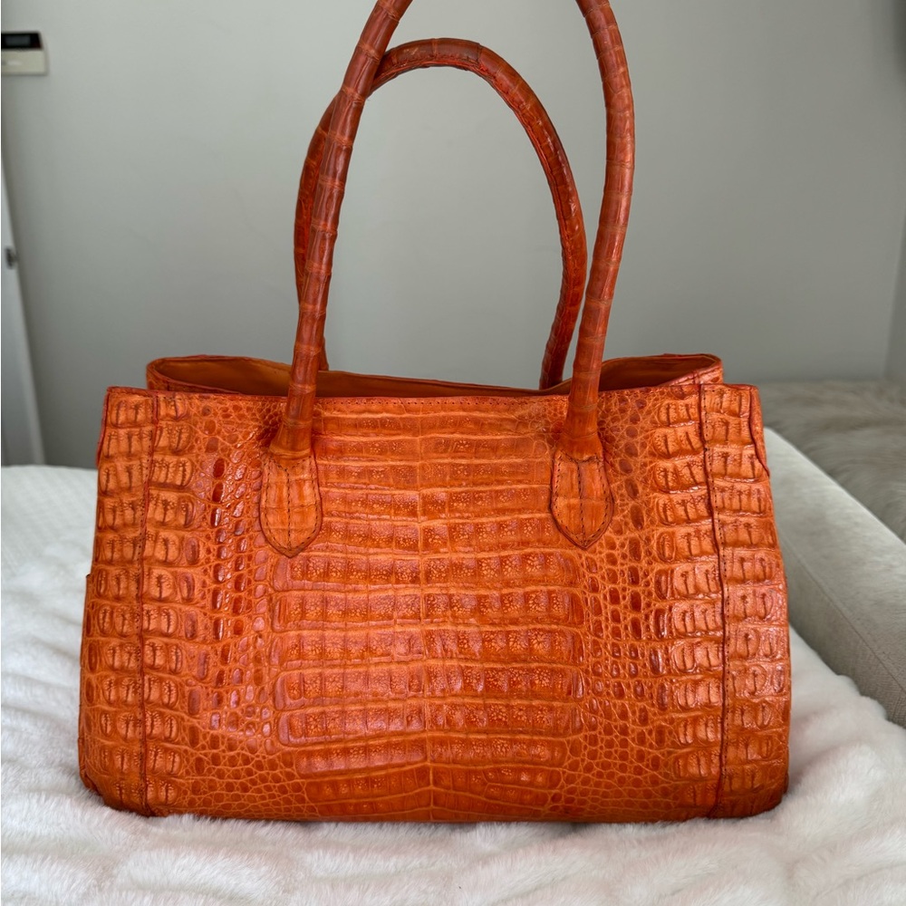 Lisa Barfield / The Barfield Collection genuine crocodile bag / Orange